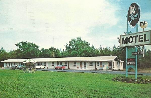 Grayling Michigan K-Lon Motel (newer photo)